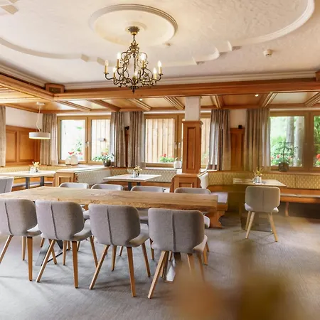 Aparthotel Erzherzog Johann 4*