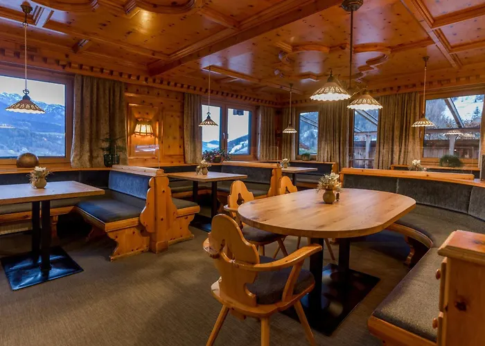 Erzherzog Johann 아파트호텔 4*